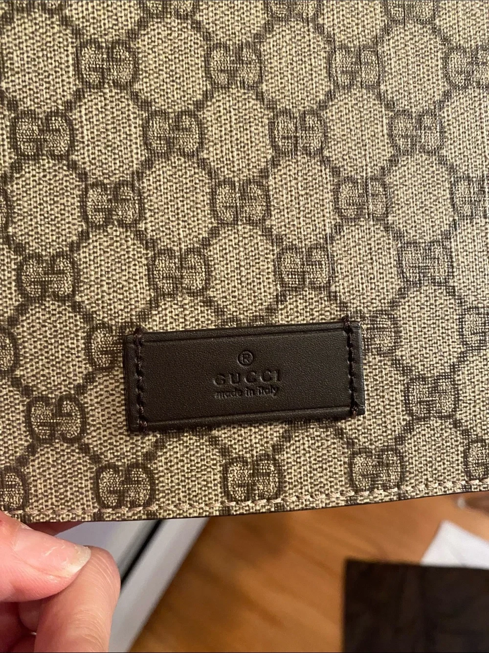 Gucci messenger bag